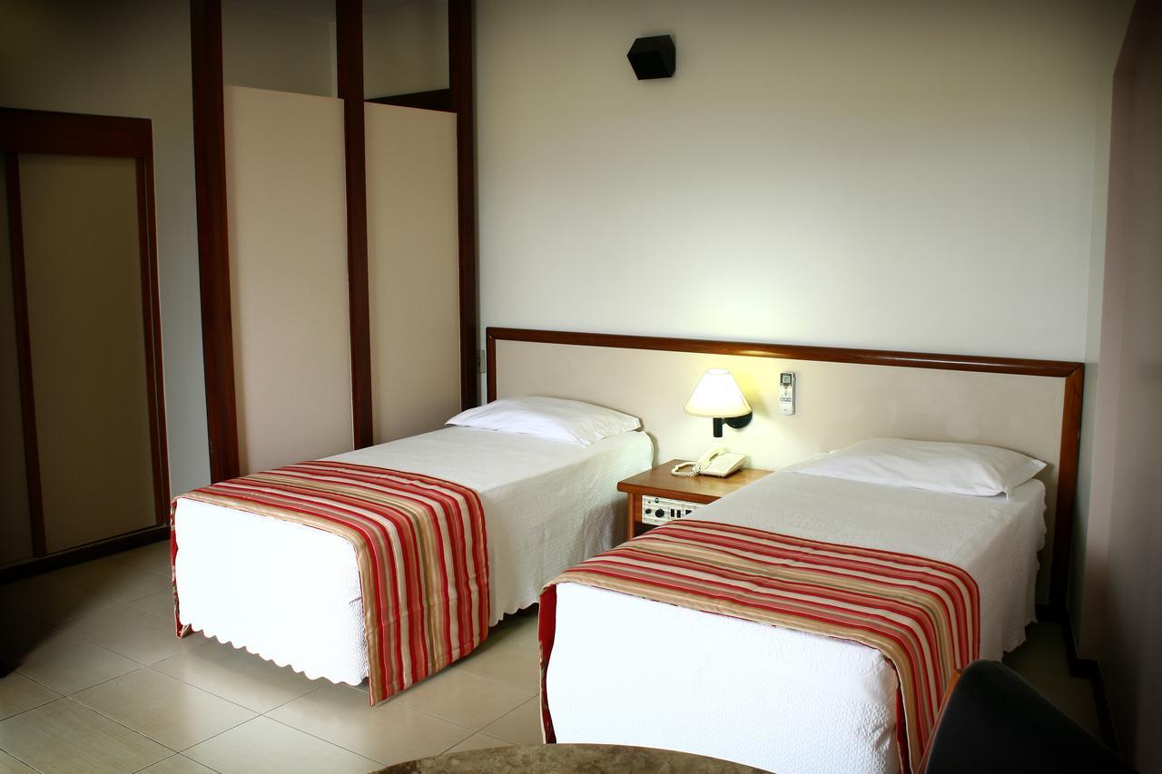 Hotel Beira Rio Itumbiara Zewnętrze zdjęcie